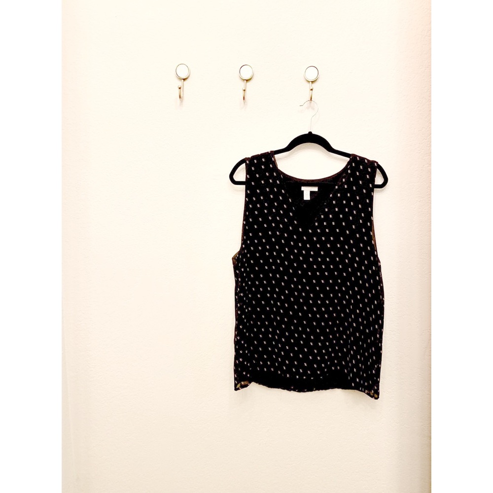 Halogen • Black & White Tank